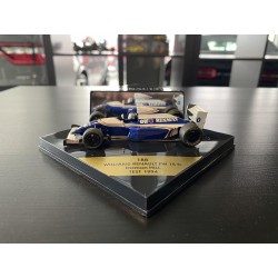 VEHICULE MINIATURE DAMON HILL